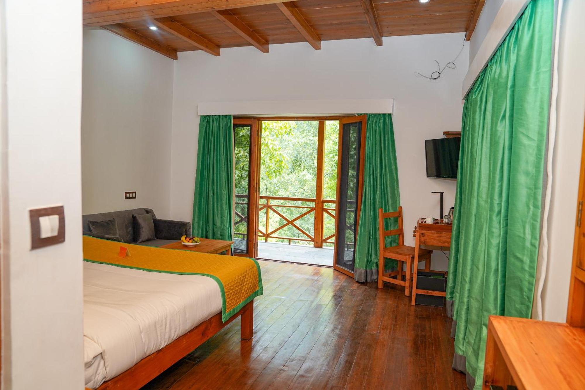 Готель Zone Connect By The Park, Manali Екстер'єр фото