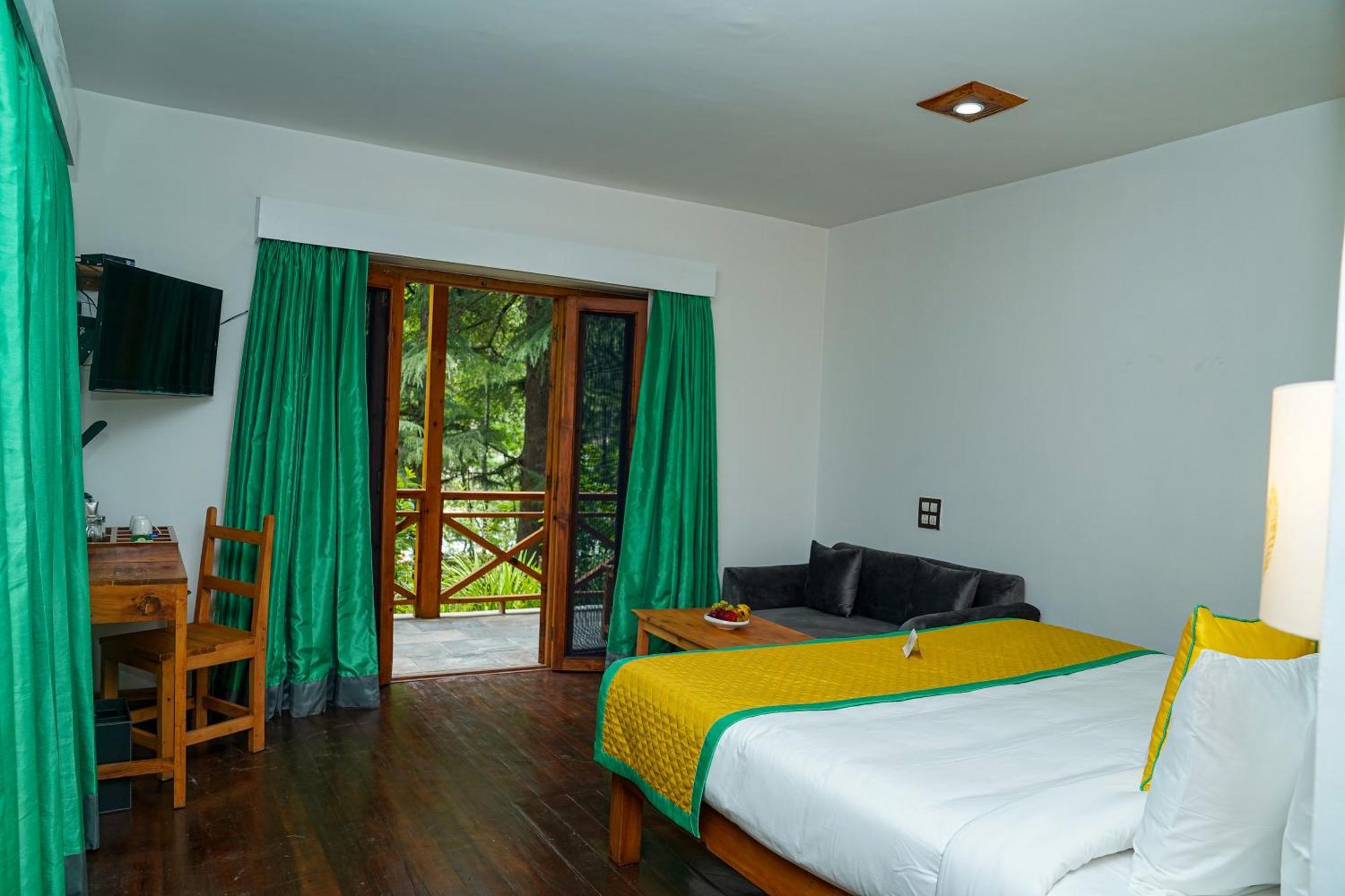 Готель Zone Connect By The Park, Manali Екстер'єр фото