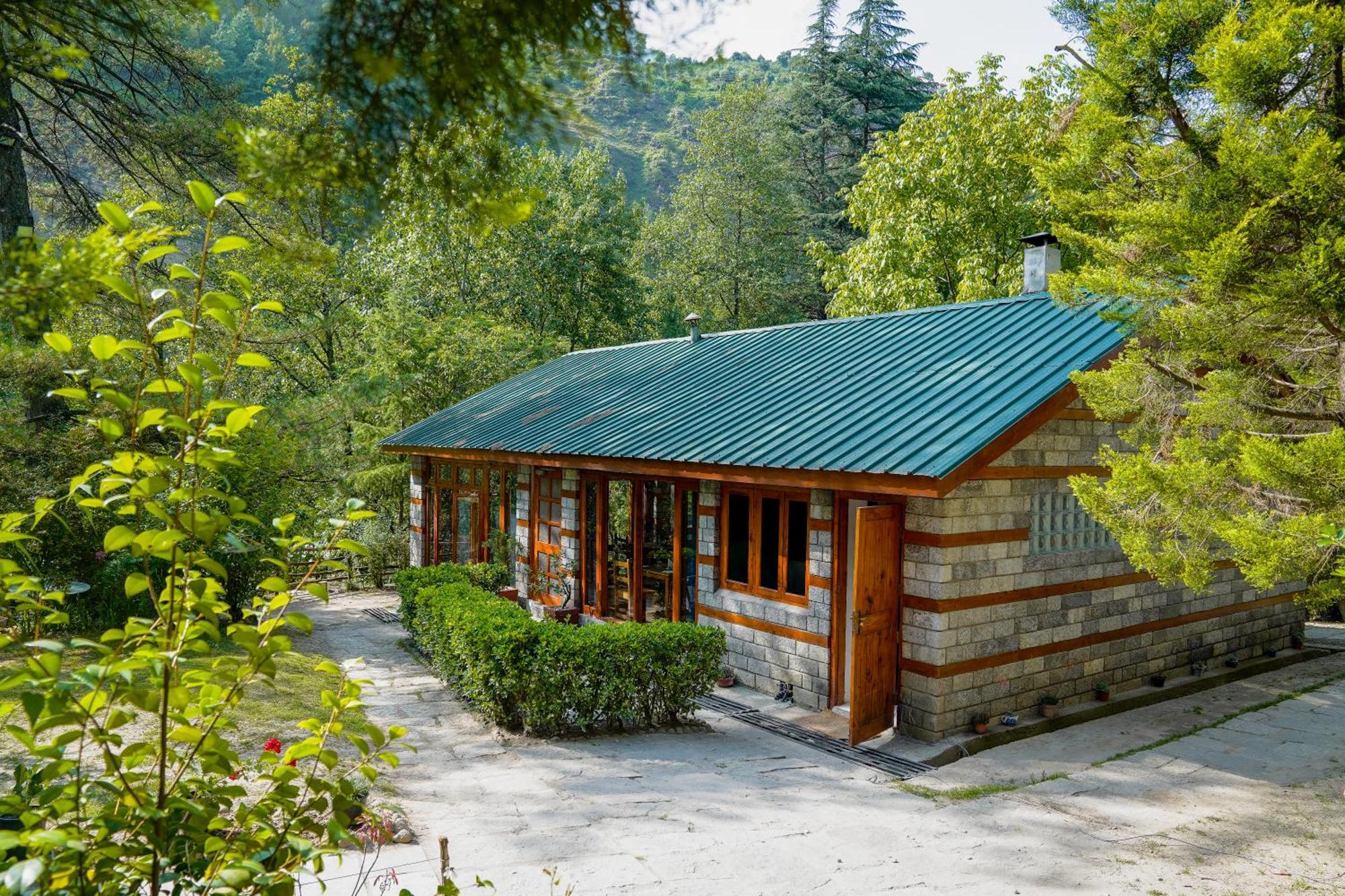 Готель Zone Connect By The Park, Manali Екстер'єр фото
