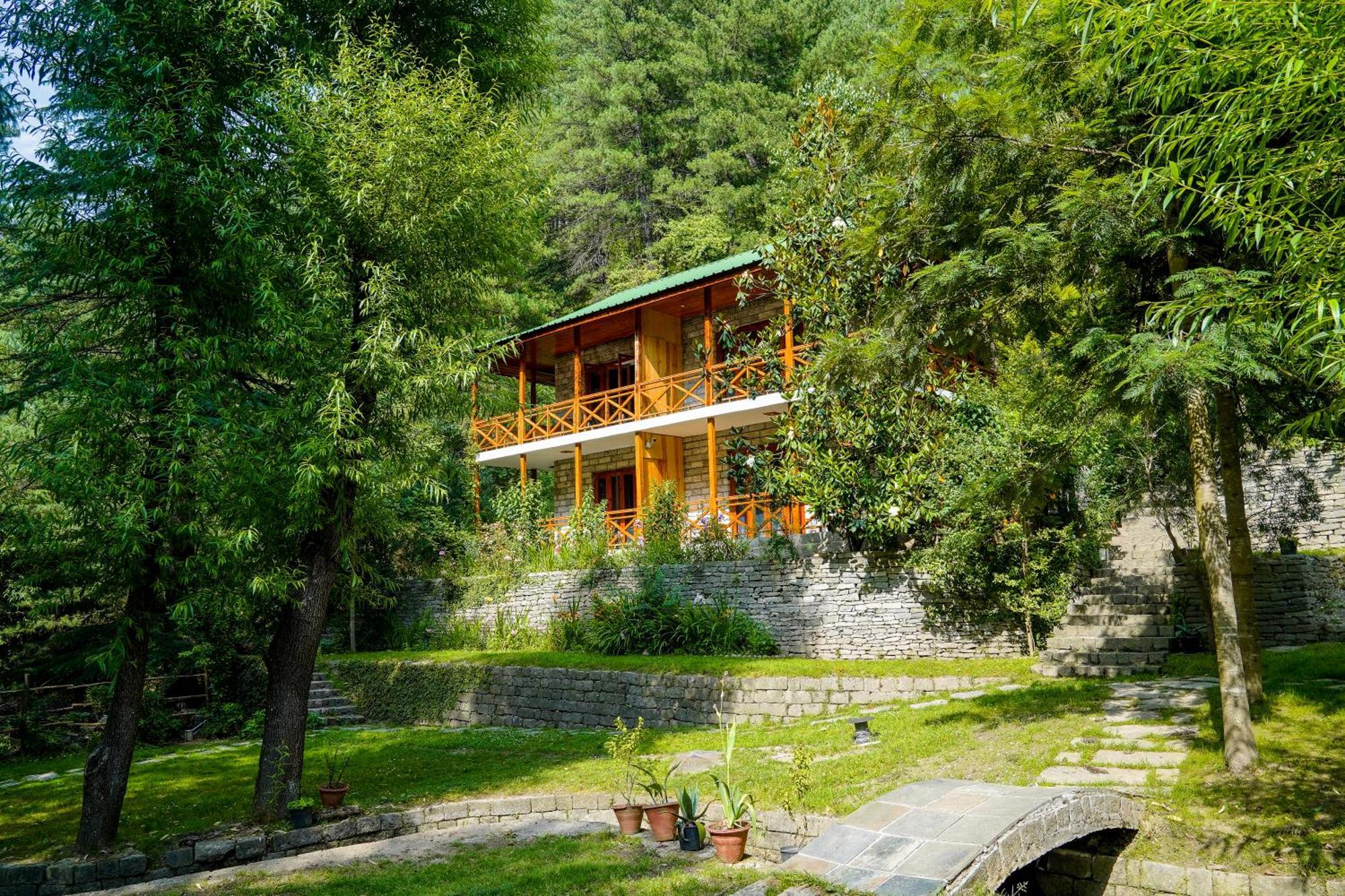 Готель Zone Connect By The Park, Manali Екстер'єр фото