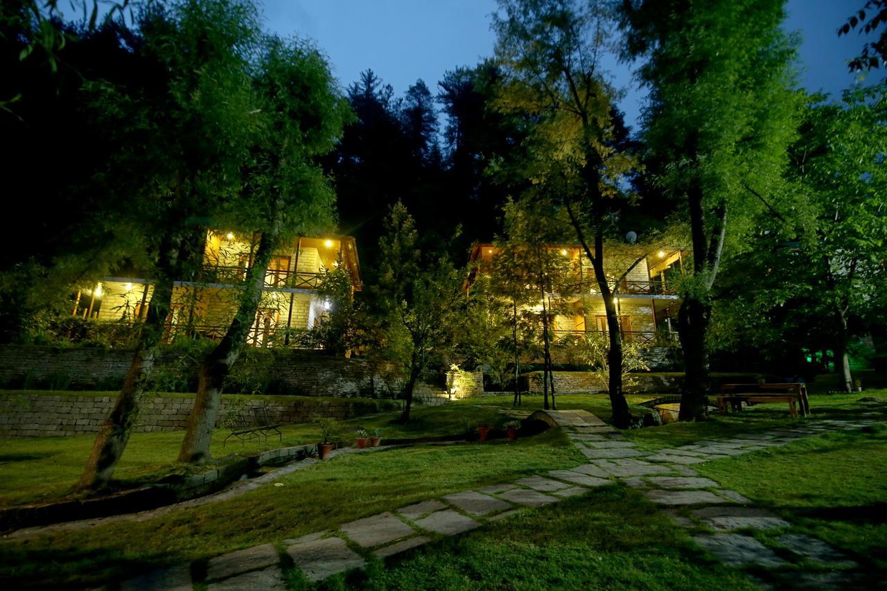 Готель Zone Connect By The Park, Manali Екстер'єр фото